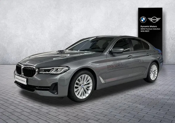 samochody osobowe BMW Seria 5 cena 239000 przebieg: 8292, rok produkcji 2023 z Maszewo